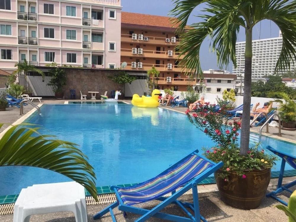 Jomtien Longstay Hotel - Sha Plus Certified Exteriör bild